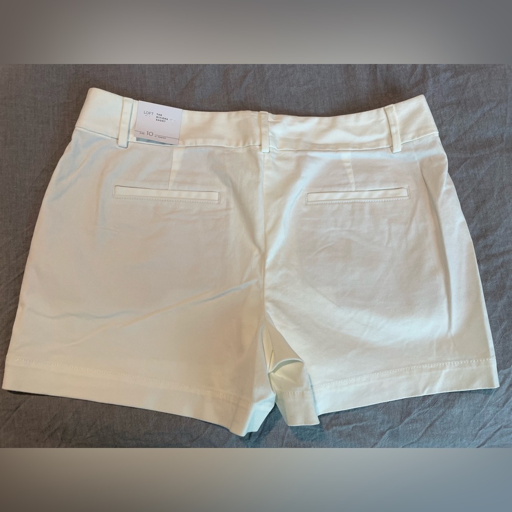 New white LOFT shorts size 10